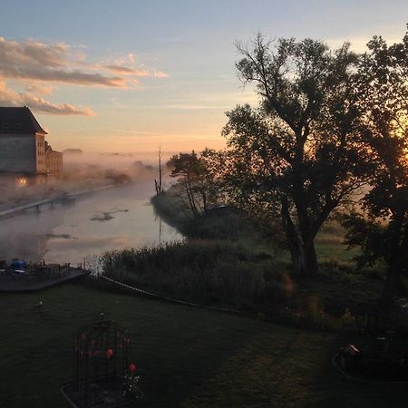 B&B Muehlenvilla Am Buetzower Hafen Kültér fotó