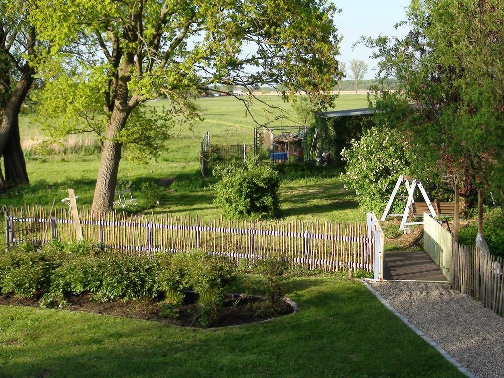 B&B Muehlenvilla Am Buetzower Hafen Kültér fotó